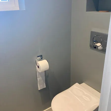 Duplex Near Airport Feriehus *