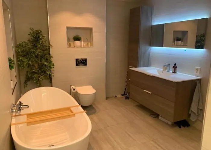 Сasa de vacaciones Duplex Near Airport