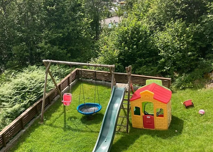 Duplex Near Airport Casa vacanze *