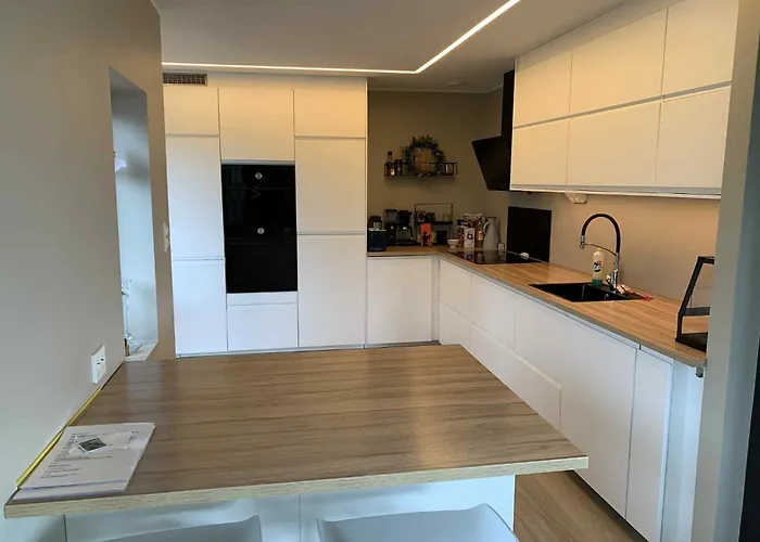 Duplex Near Airport Feriehus *